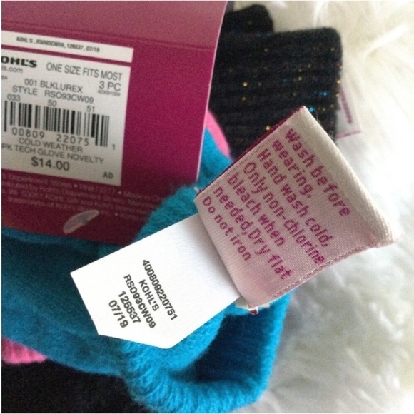 SO Woman’s Juniors 3 pair glove 2 pair sock set OSFM gloves 9-11 sock - Picture 5 of 12